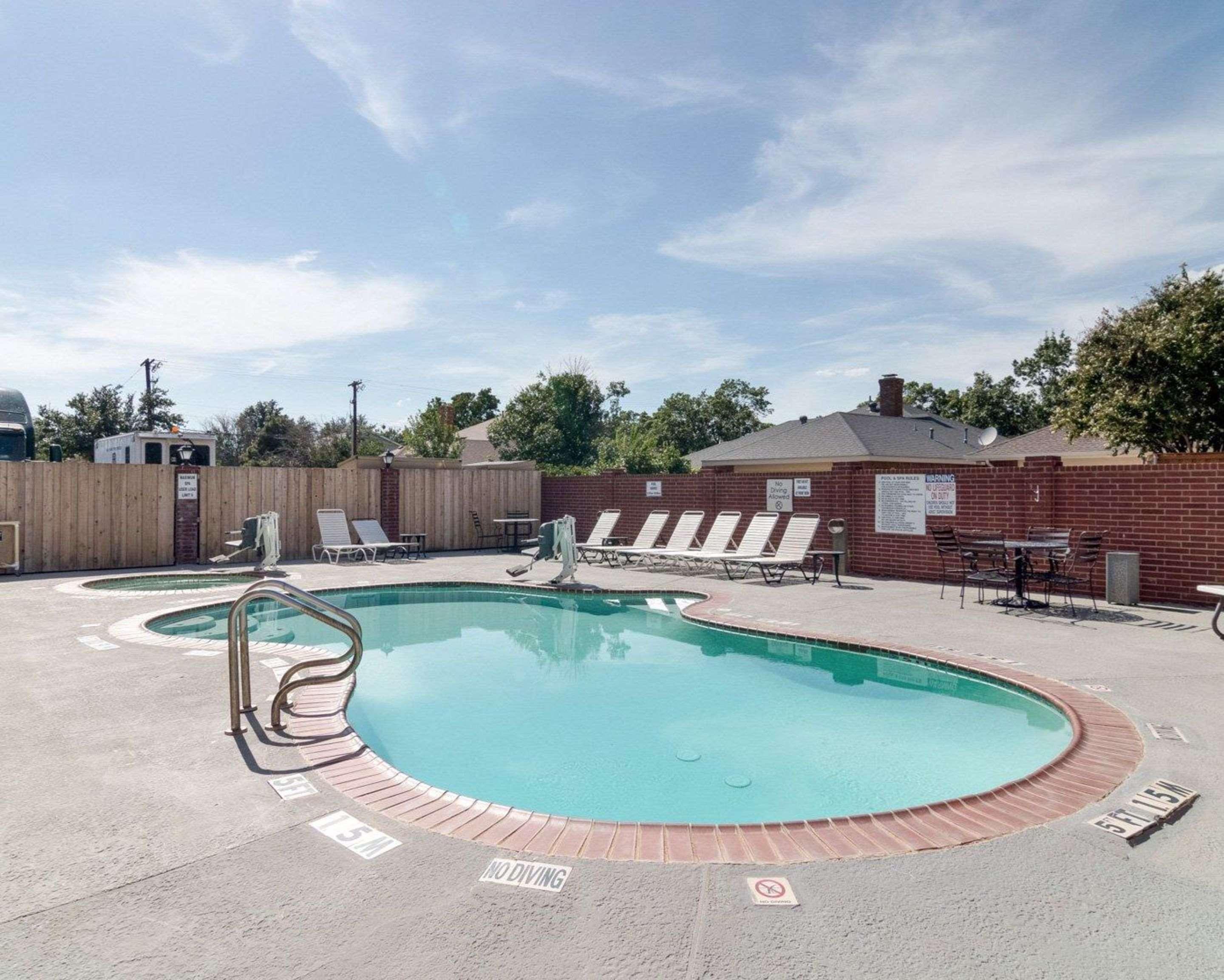 Quality Suites Midland North Loop 250 Экстерьер фото