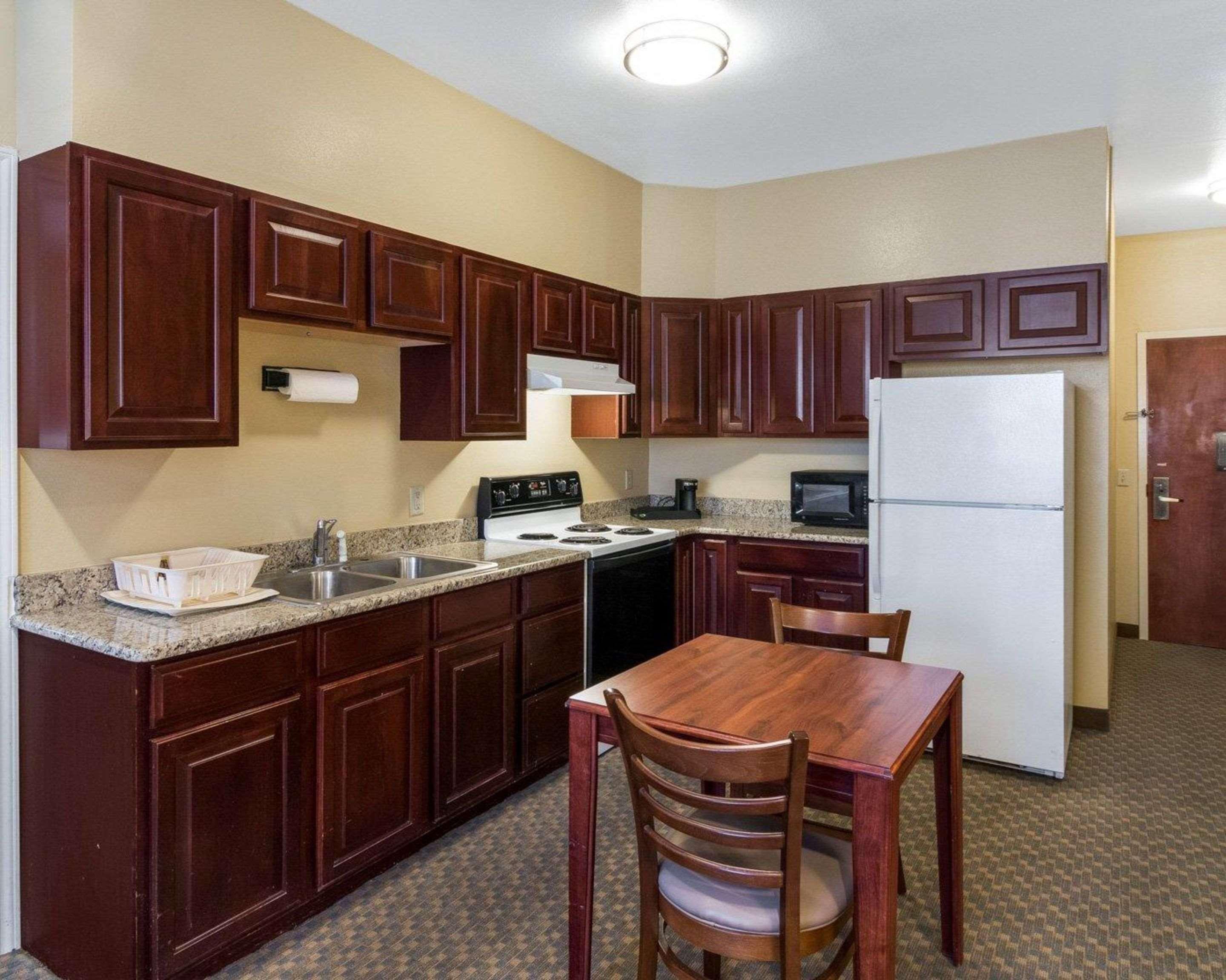 Quality Suites Midland North Loop 250 Экстерьер фото