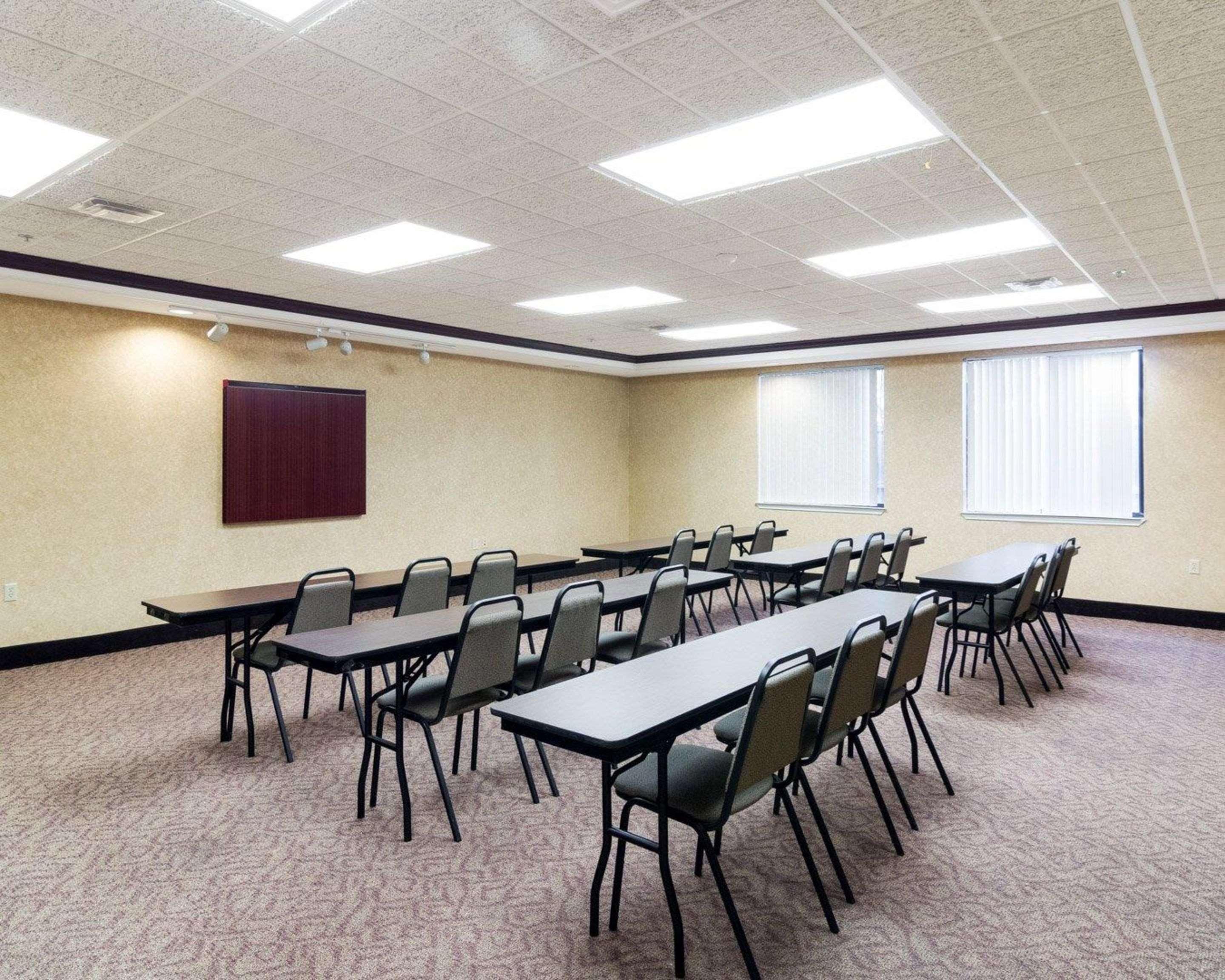 Quality Suites Midland North Loop 250 Экстерьер фото