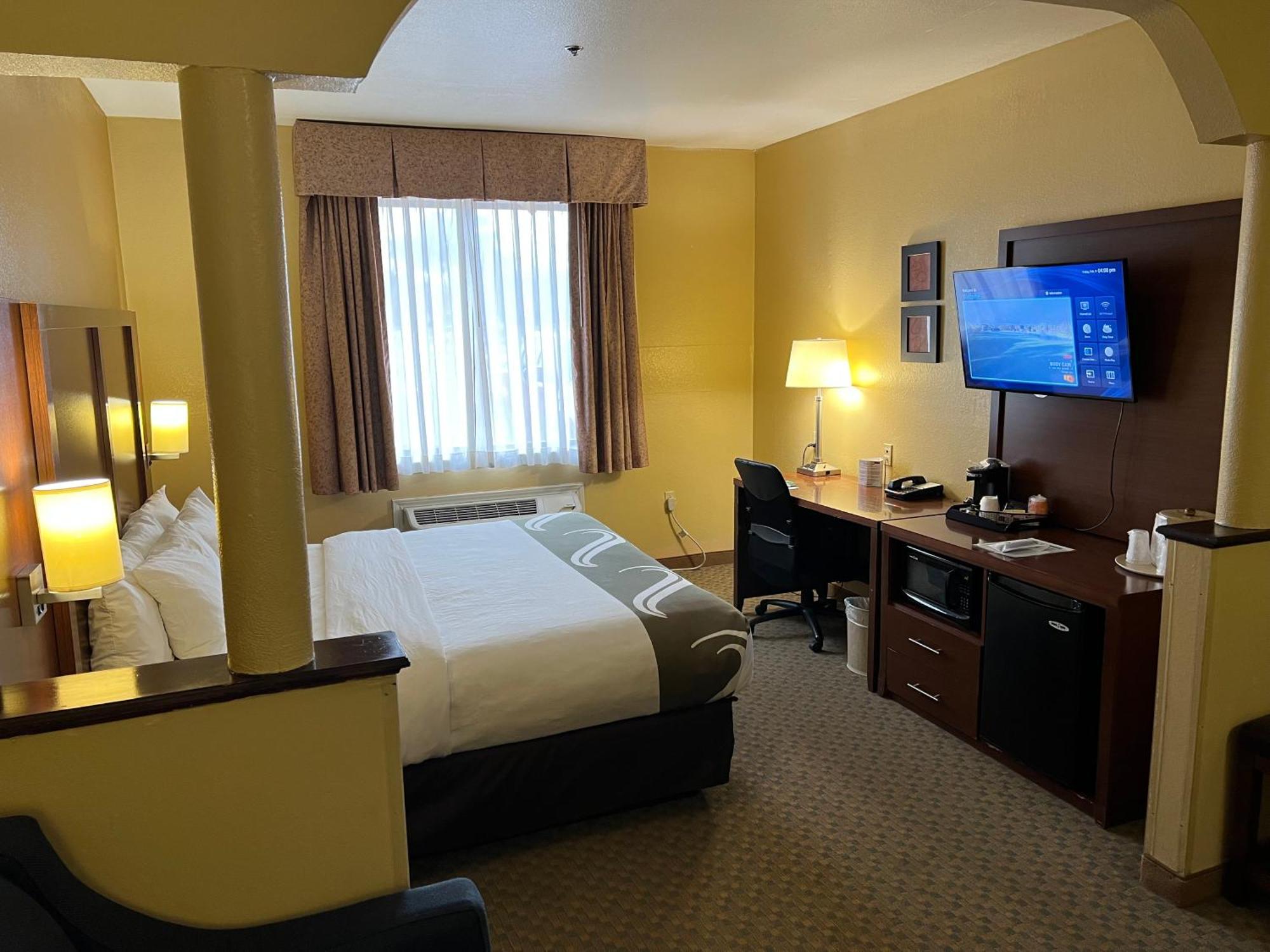 Quality Suites Midland North Loop 250 Экстерьер фото