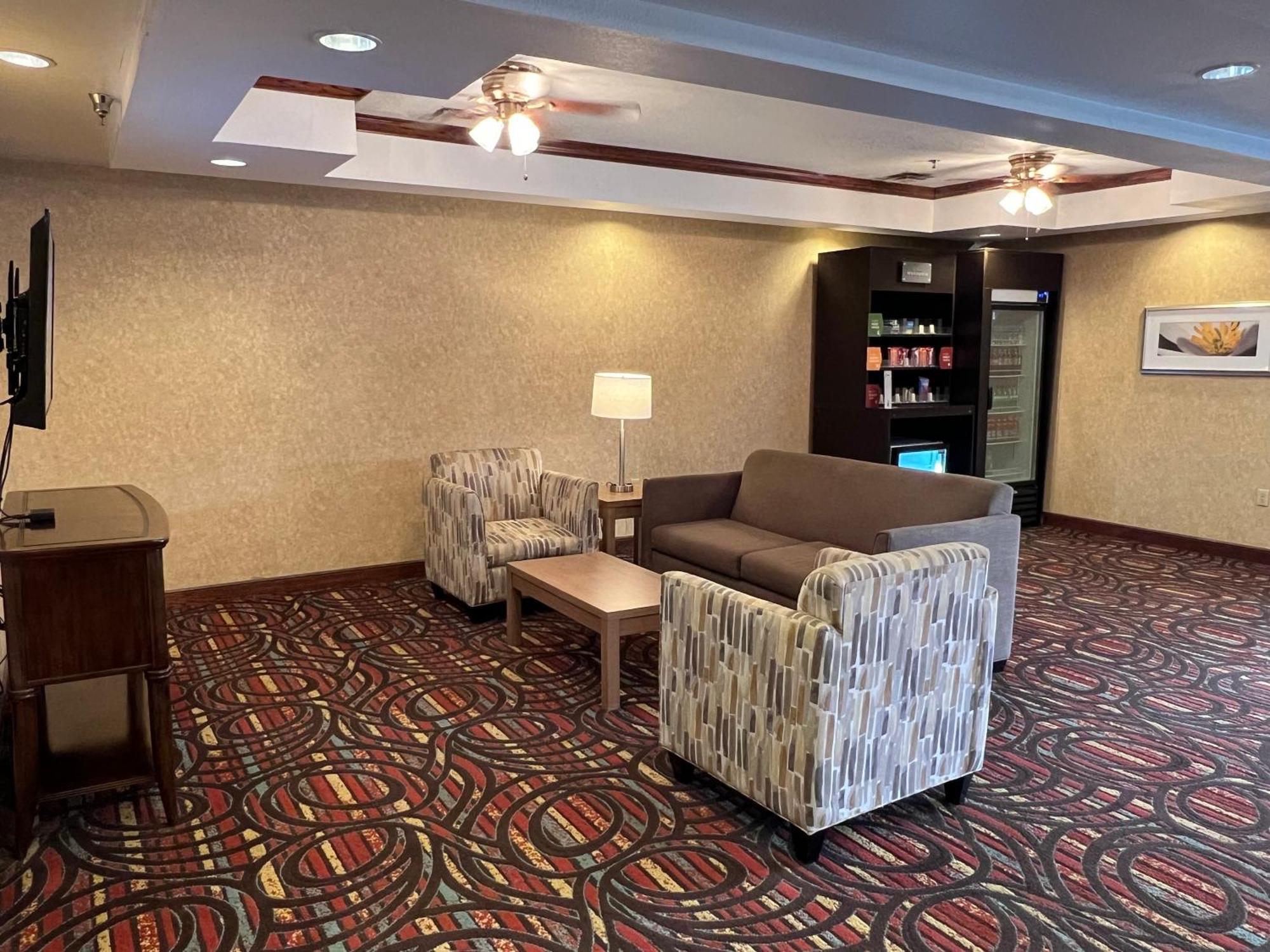 Quality Suites Midland North Loop 250 Экстерьер фото