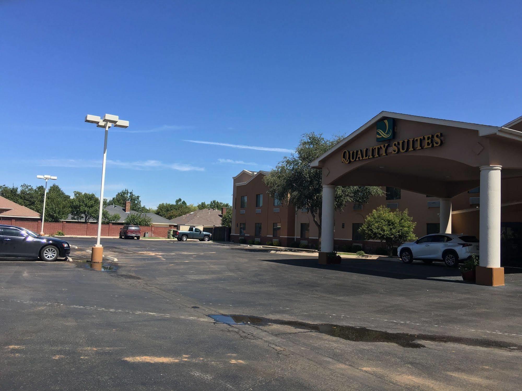 Quality Suites Midland North Loop 250 Экстерьер фото